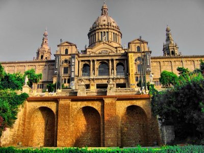 Barcellona: Musei e Arte, 2 Ore per Capire l'Anima della Città