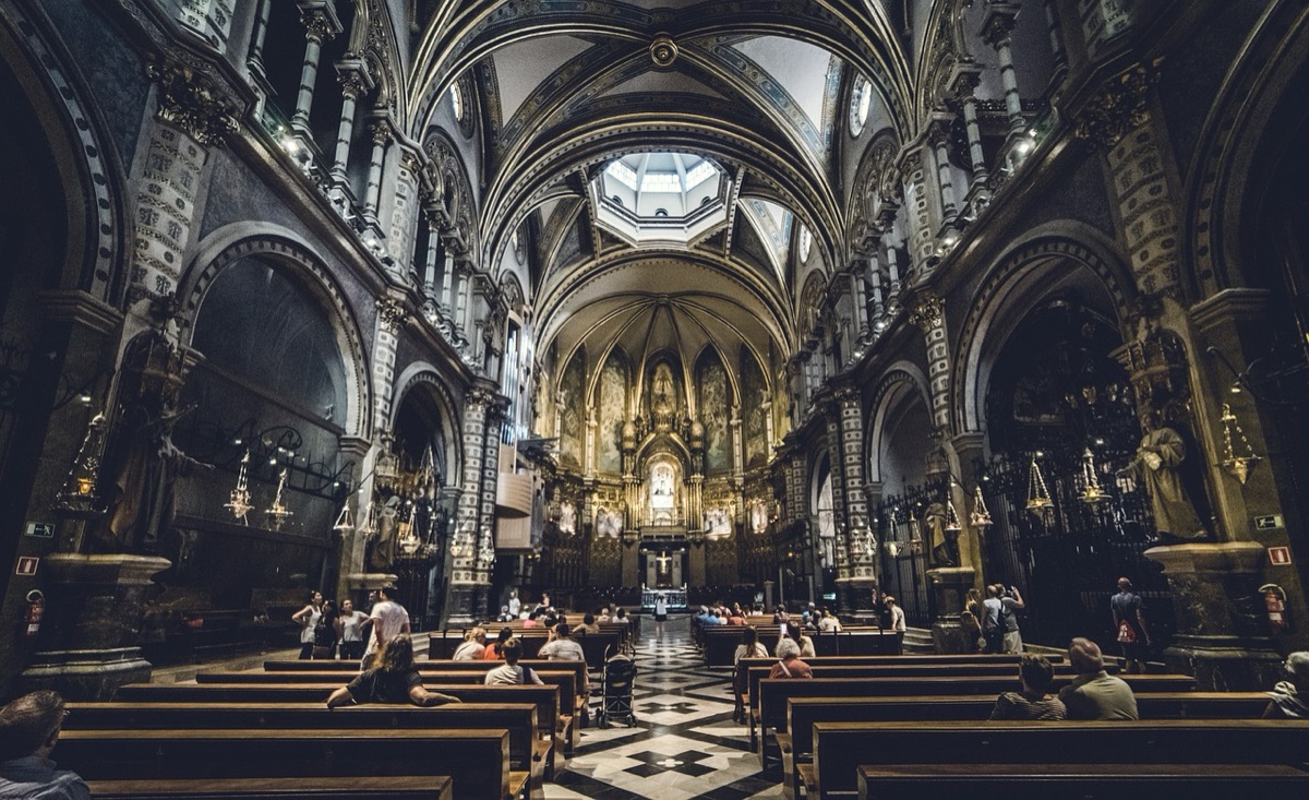 Tourist brochure with Barcelona itinerary