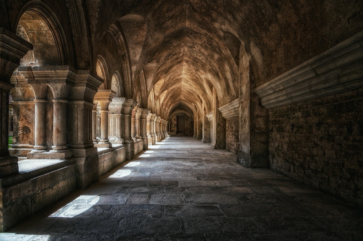 gaudi building with historical context